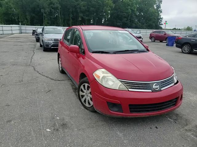 2008 Nissan Versa S VIN: 3N1BC13E98L398131 Lot: 62292165