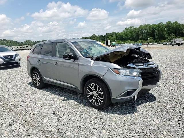 2017 Mitsubishi Outlander Es VIN: JA4AD2A32HZ005702 Lot: 63322535