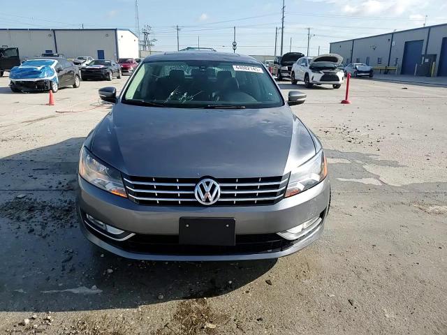 2015 Volkswagen Passat Sel VIN: 1VWCV7A37FC067702 Lot: 64082145