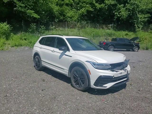 2022 Volkswagen Tiguan Se R-Line Black VIN: 3VV8B7AX0NM092475 Lot: 63985165
