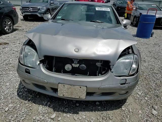 2004 Mercedes-Benz Slk 320 VIN: WDBKK65F64F307726 Lot: 63091225