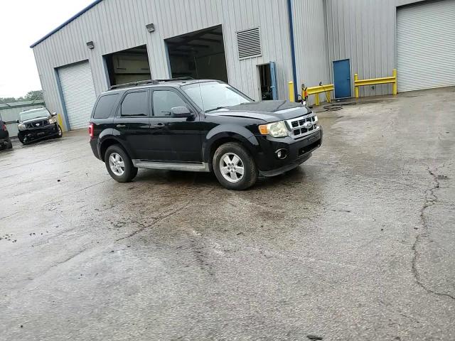 2010 Ford Escape Xlt VIN: 1FMCU0D72AKD26621 Lot: 65372865