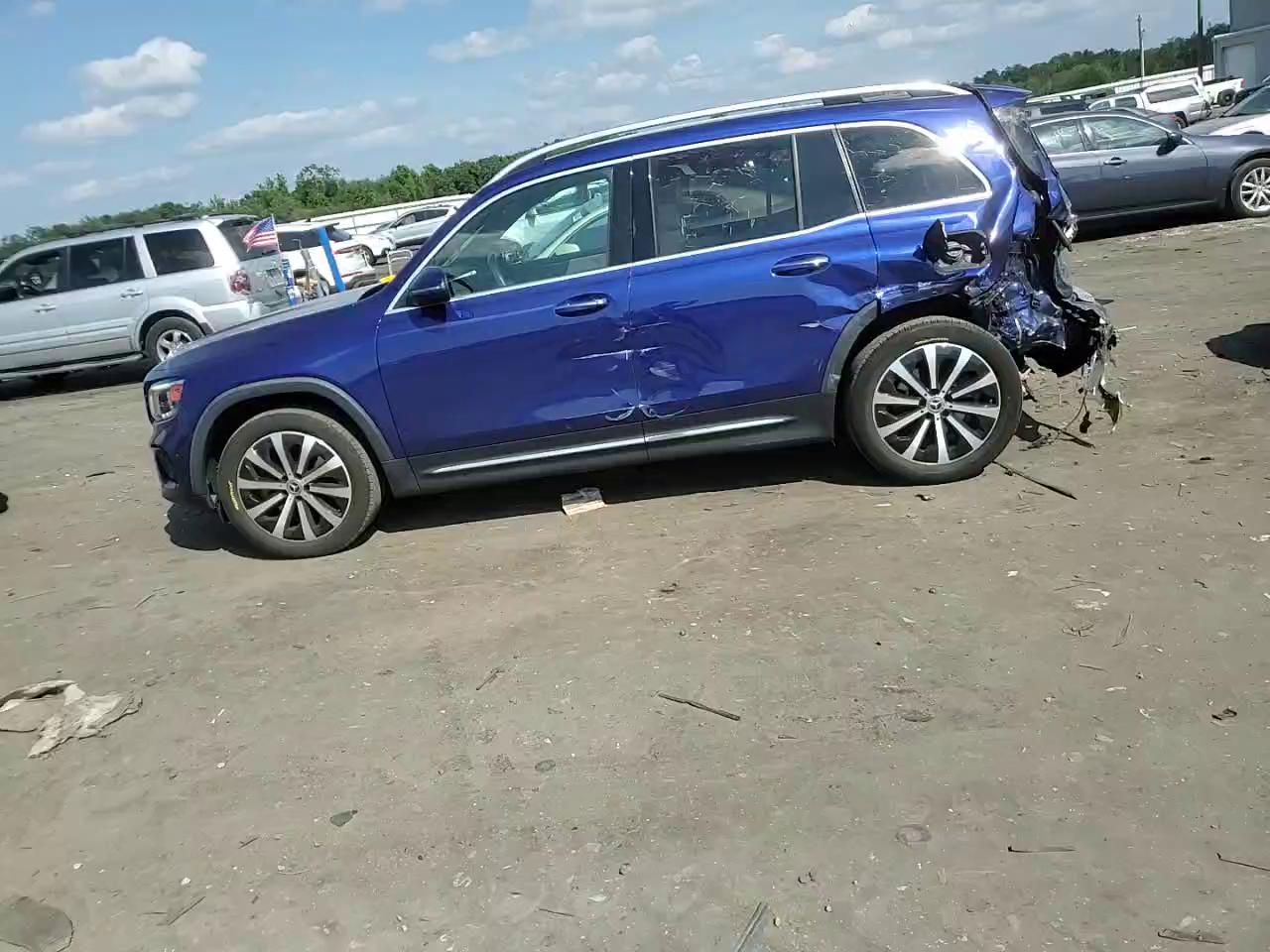 Фото: W1N4M4GB0MW086734