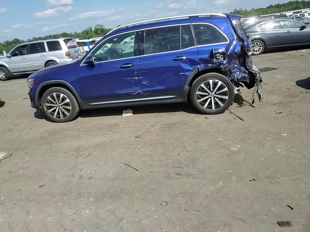 Фото: W1N4M4GB0MW086734