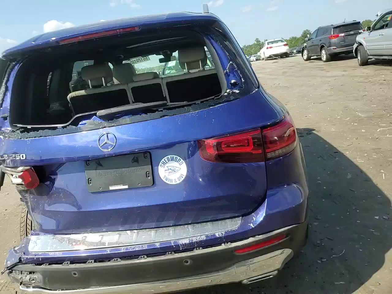 Фото: W1N4M4GB0MW086734