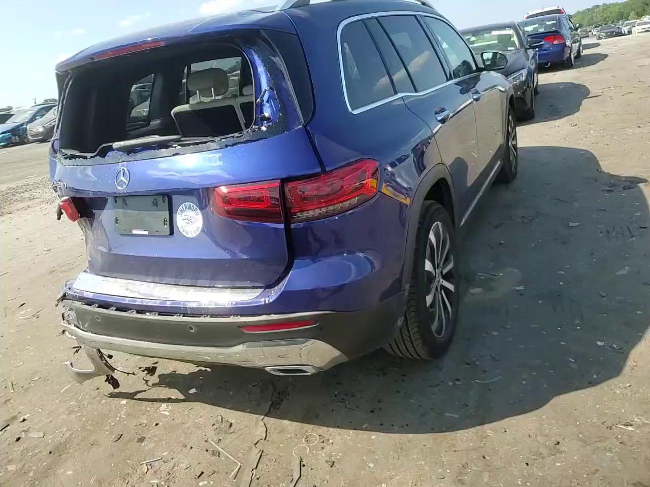 Фото: W1N4M4GB0MW086734