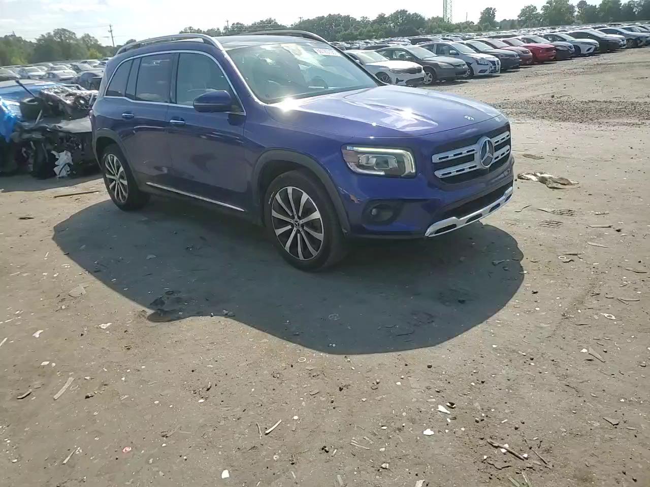 Фото: W1N4M4GB0MW086734