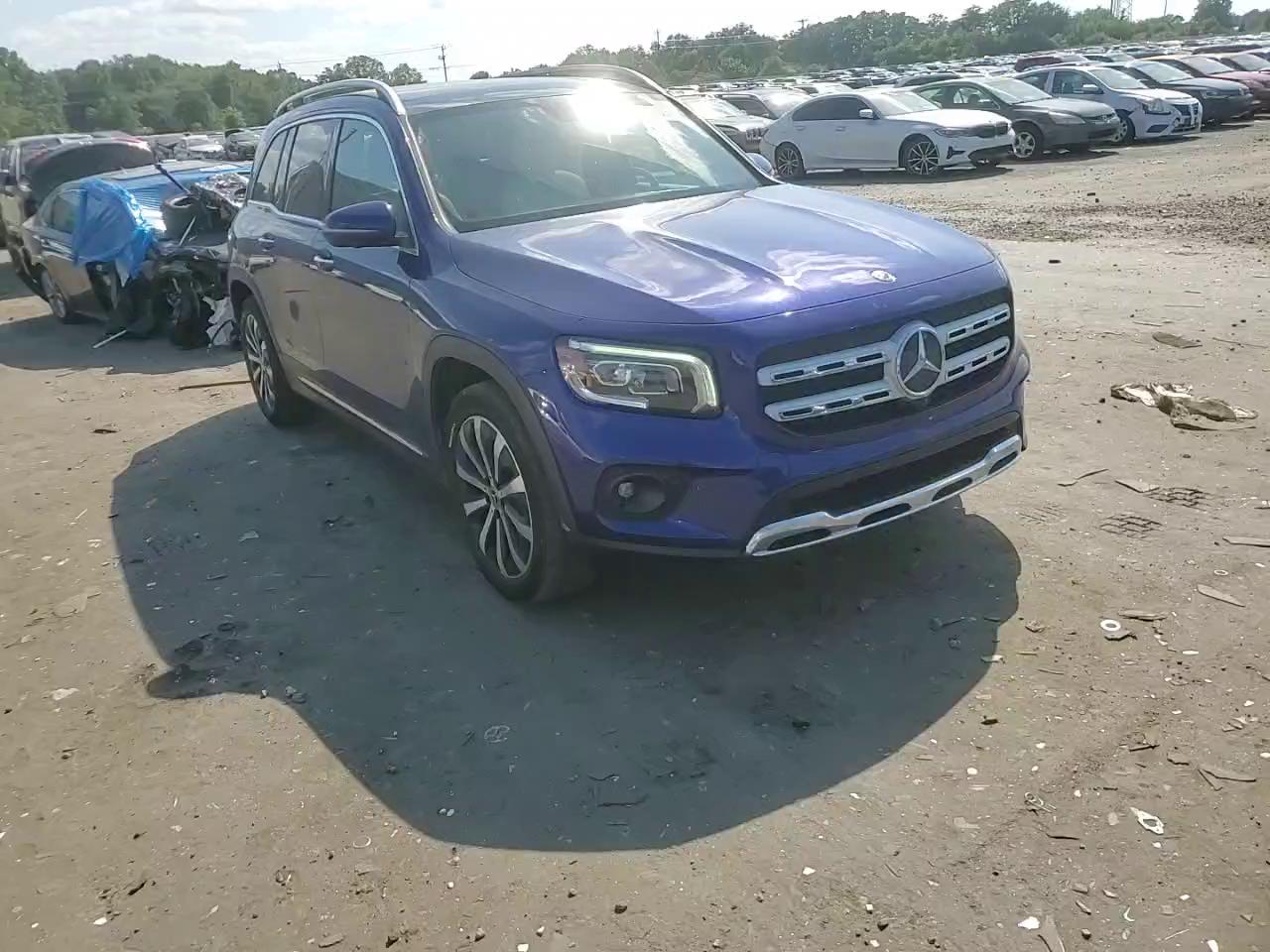 Фото: W1N4M4GB0MW086734