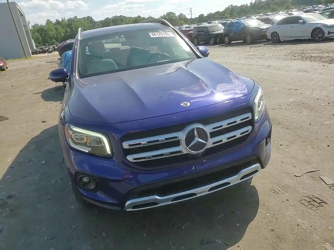 Фото: W1N4M4GB0MW086734