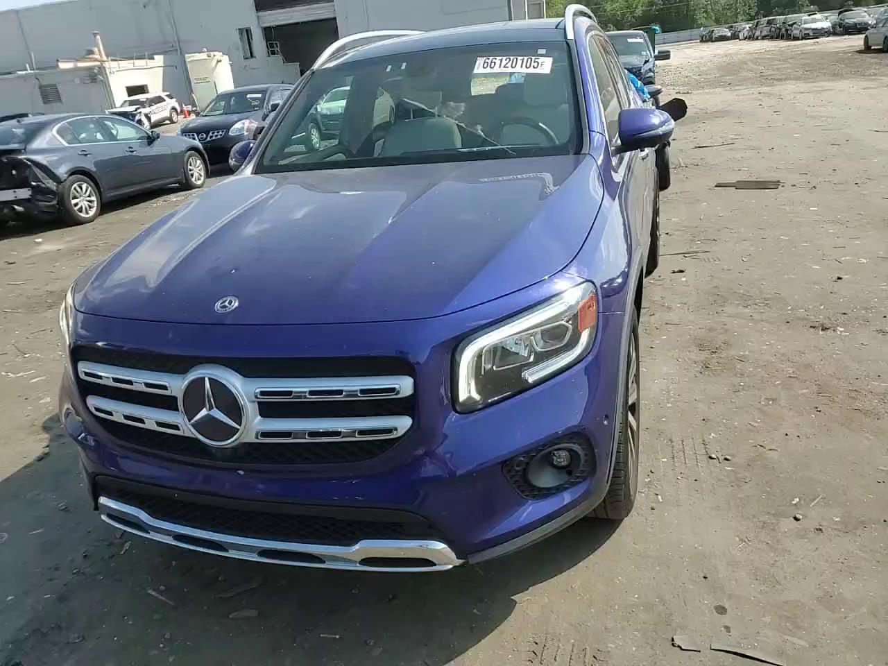 Фото: W1N4M4GB0MW086734