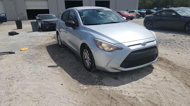 2018 Toyota Yaris Ia VIN: 3MYDLBYV1JY327875 Lot: 64931555