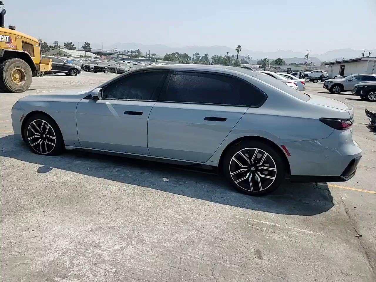 Фото: WBY53EJ04PCN64055