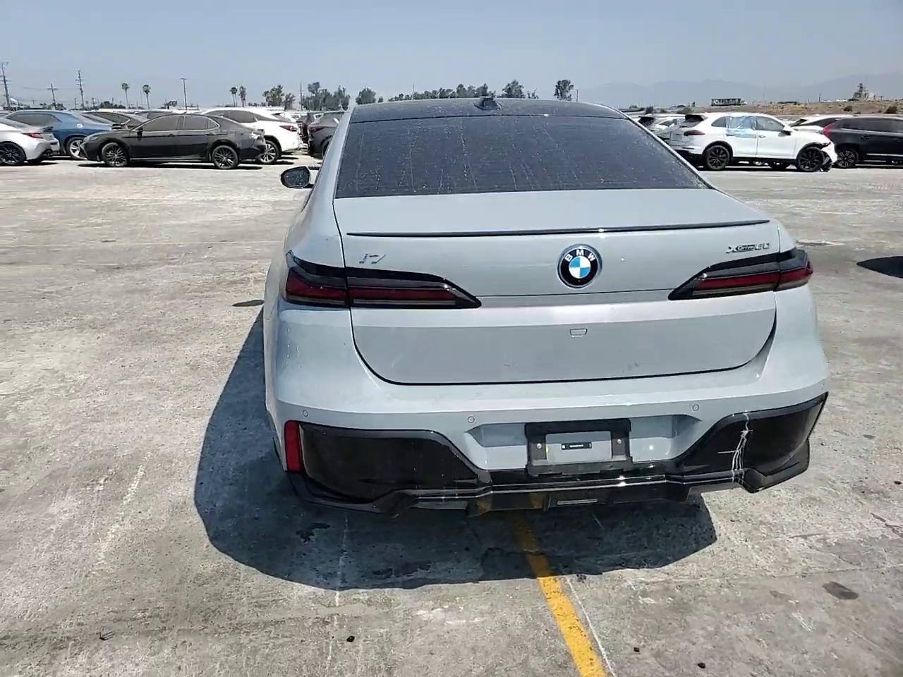 Фото: WBY53EJ04PCN64055