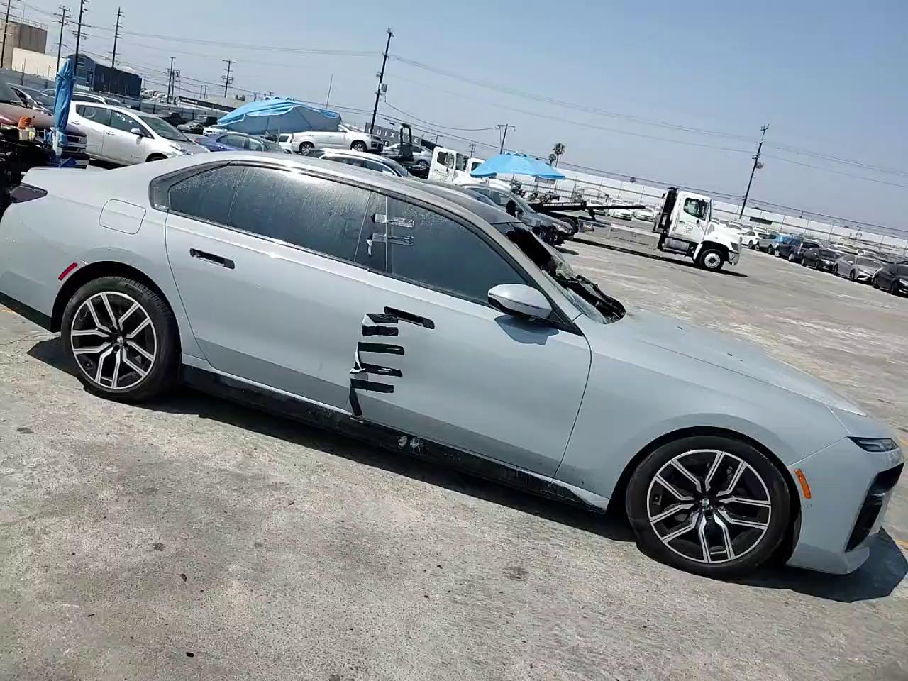 Фото: WBY53EJ04PCN64055