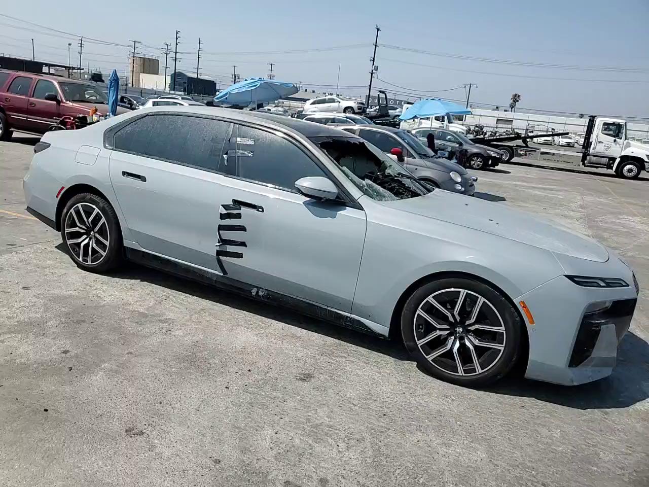 Фото: WBY53EJ04PCN64055