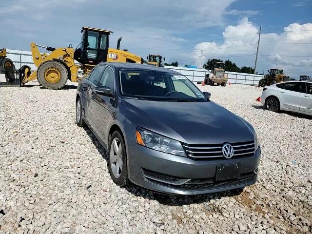 2013 Volkswagen Passat Se VIN: 1VWBN7A35DC144057 Lot: 64245255