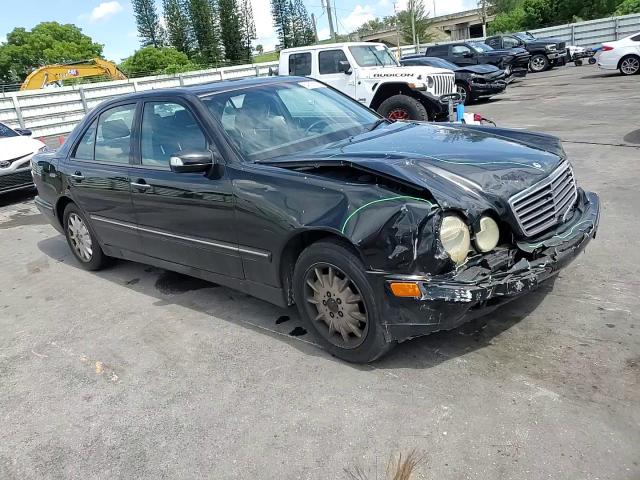 2001 Mercedes-Benz E 320 VIN: WDBJF65J01B235011 Lot: 64805565