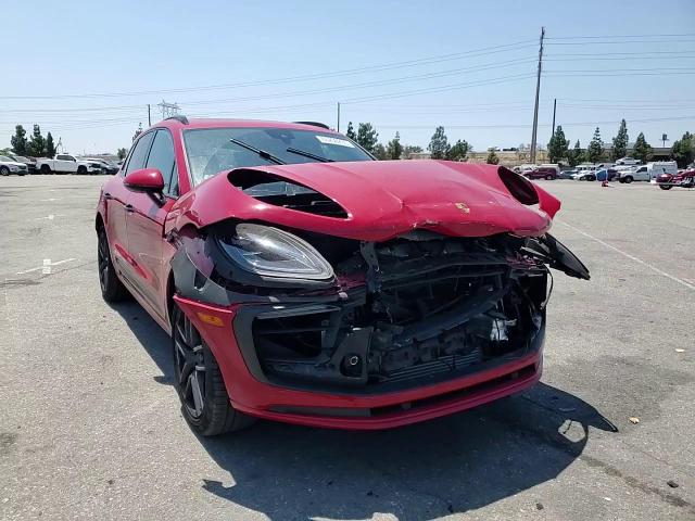 2022 Porsche Macan VIN: WP1AA2A52NLB11810 Lot: 65250235