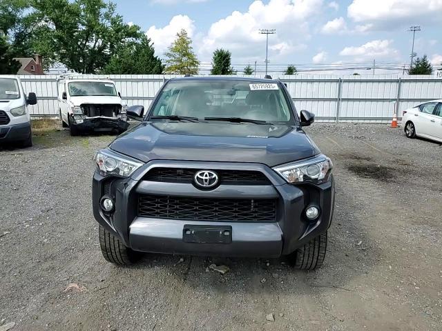 2019 Toyota 4Runner Sr5/Sr5 Premium VIN: JTEBU5JR5K5701352 Lot: 65725925