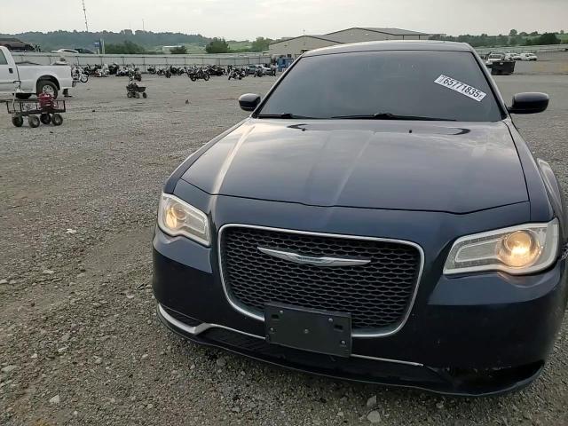 2015 Chrysler 300 Limited VIN: 2C3CCAAG7FH796566 Lot: 65771835