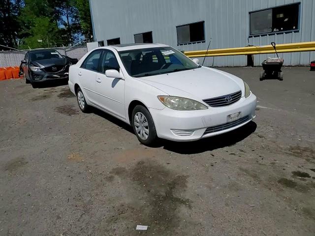 2005 Toyota Camry Le VIN: 4T1BE32K15U544108 Lot: 63267485