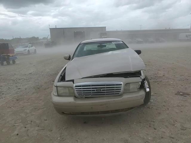 1998 Ford Crown Victoria Lx VIN: 2FAFP74W1WX119043 Lot: 63398405