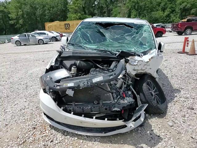 2019 Dodge Grand Caravan Gt VIN: 2C4RDGEG0KR565819 Lot: 63025435