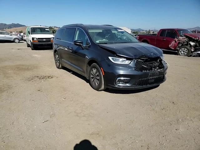 2021 Chrysler Pacifica Touring L VIN: 2C4RC1BG5MR515473 Lot: 64642905