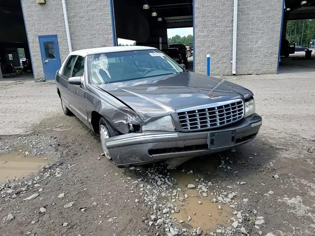 1998 Cadillac Deville VIN: 1G6KD54Y1WU788981 Lot: 64370095