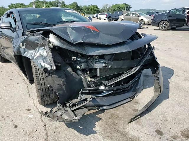 2017 Chevrolet Camaro Lt VIN: 1G1FD1RS2H0193913 Lot: 66946015