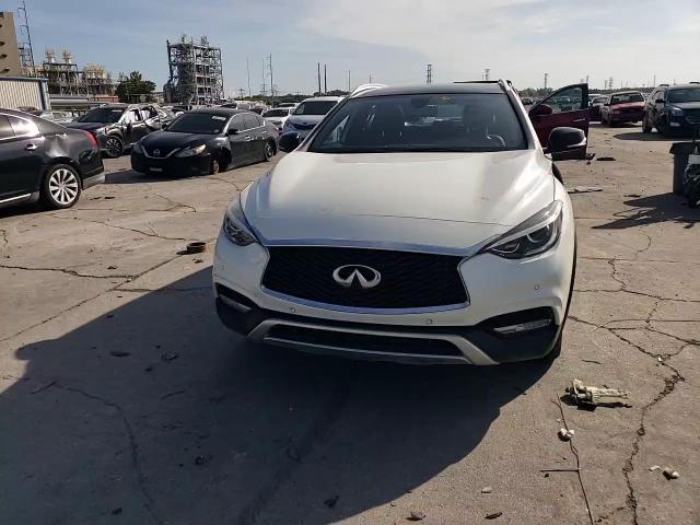 2017 Infiniti Qx30 Base VIN: SJKCH5CR2HA023876 Lot: 64798055