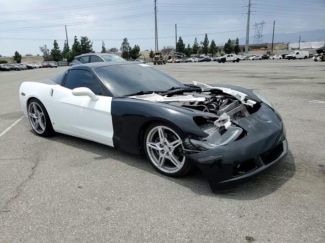 2006 Chevrolet Corvette VIN: 1G1YY26U865108811 Lot: 65165325