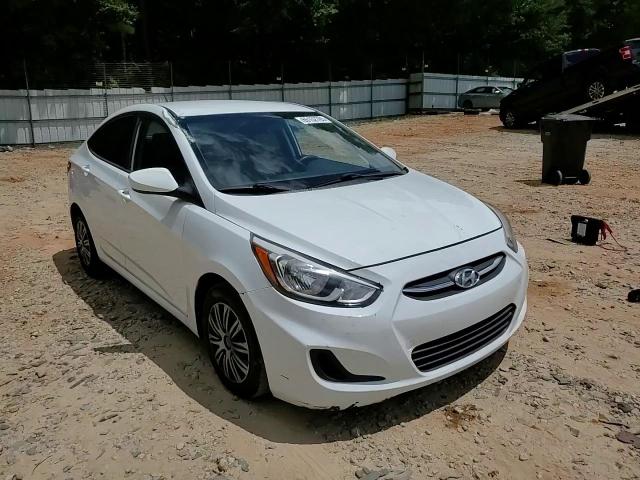 2015 Hyundai Accent Gls VIN: KMHCT4AE2FU804187 Lot: 65152765