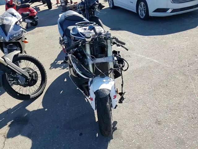 2006 Kawasaki Zx1000 D6F VIN: JKAZXCD136A009618 Lot: 66403205