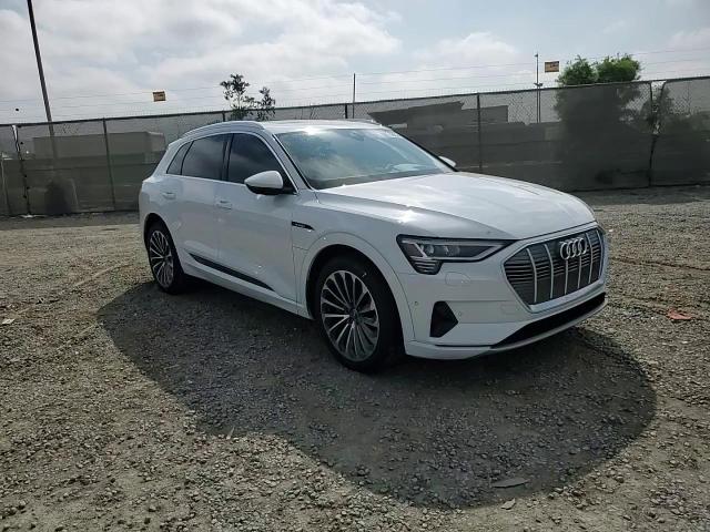 2019 Audi E-Tron Prestige VIN: WA1VABGE9KB025156 Lot: 65075855