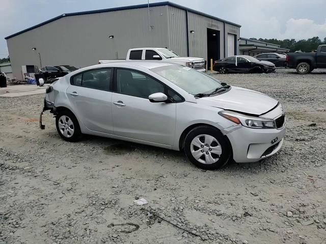 2017 Kia Forte Lx VIN: 3KPFK4A70HE112680 Lot: 64302585