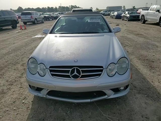 2008 Mercedes-Benz Clk 550 VIN: WDBTK72F88T099063 Lot: 63232045