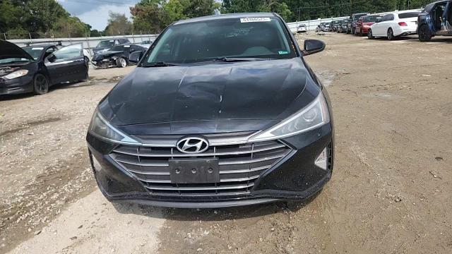 2019 Hyundai Elantra Se VIN: 5NPD74LFXKH455769 Lot: 64466525