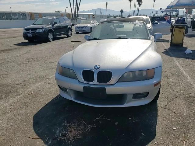 1998 BMW Z3 2.8 VIN: 4USCJ3333WLC13935 Lot: 64848975