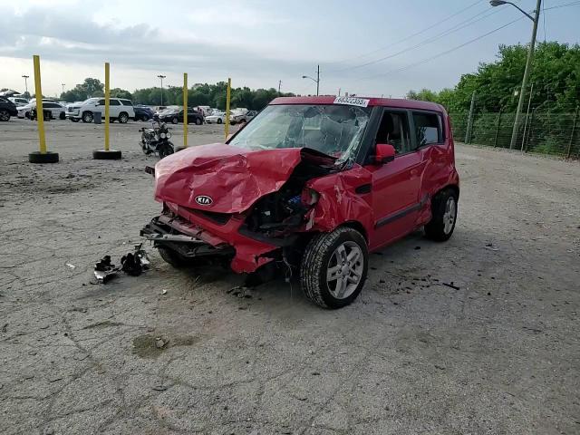 2010 Kia Soul + VIN: KNDJT2A25A7144336 Lot: 66322355