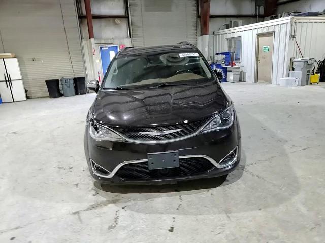 2017 Chrysler Pacifica Limited VIN: 2C4RC1GG6HR570030 Lot: 65559815