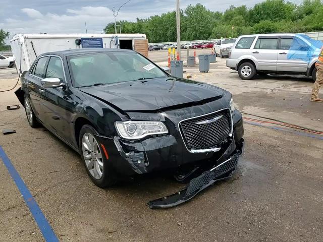 2018 Chrysler 300 Limited VIN: 2C3CCAKG6JH256357 Lot: 66381525