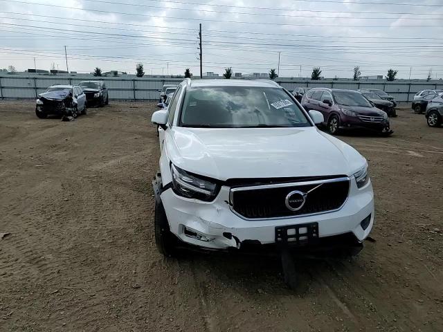 2022 Volvo Xc40 T5 Momentum VIN: YV4162UK9N2654319 Lot: 65917395