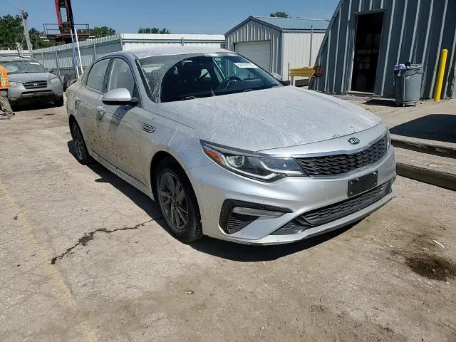 2020 Kia Optima Lx VIN: 5XXGT4L32LG393957 Lot: 64498765