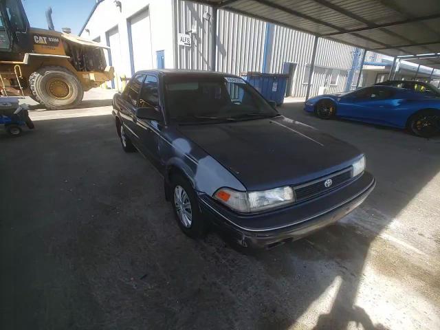 1992 Toyota Corolla Dlx VIN: 1NXAE94A4NZ370795 Lot: 66406335