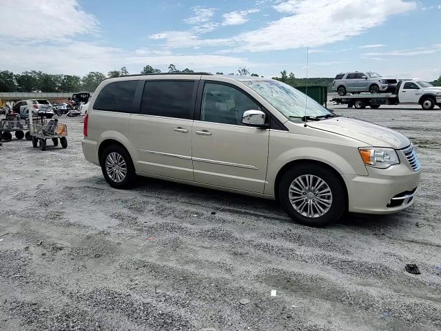 2016 Chrysler Town & Country Touring L VIN: 2C4RC1CG2GR190431 Lot: 67137545