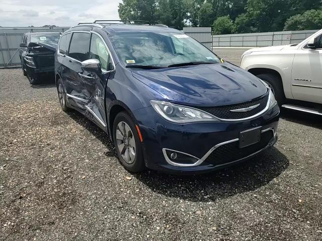 2020 Chrysler Pacifica Hybrid Limited VIN: 2C4RC1N71LR105540 Lot: 62306315