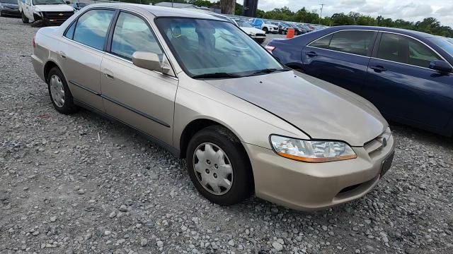 2000 Honda Accord Lx VIN: 1HGCG5641YA022676 Lot: 64756095