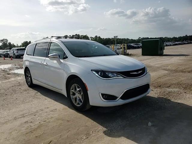 2018 Chrysler Pacifica Limited VIN: 2C4RC1GG7JR232688 Lot: 64684495