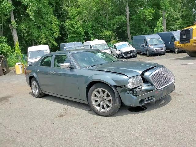 2006 Chrysler 300C VIN: 2C3LA63H56H104930 Lot: 64405775